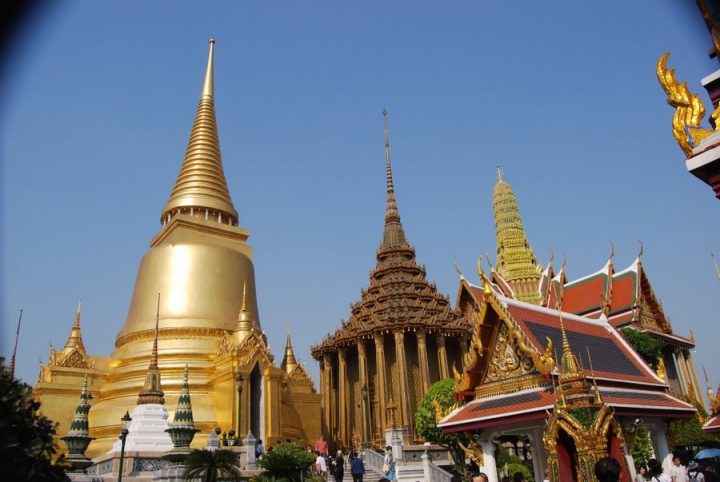 معبد هوبينغ المهيب في بانكوك- تايلند الأماكن السياحية في تايلاند